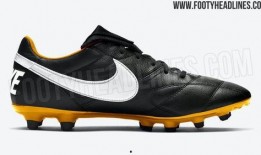 新款足球鞋爆料视频播放